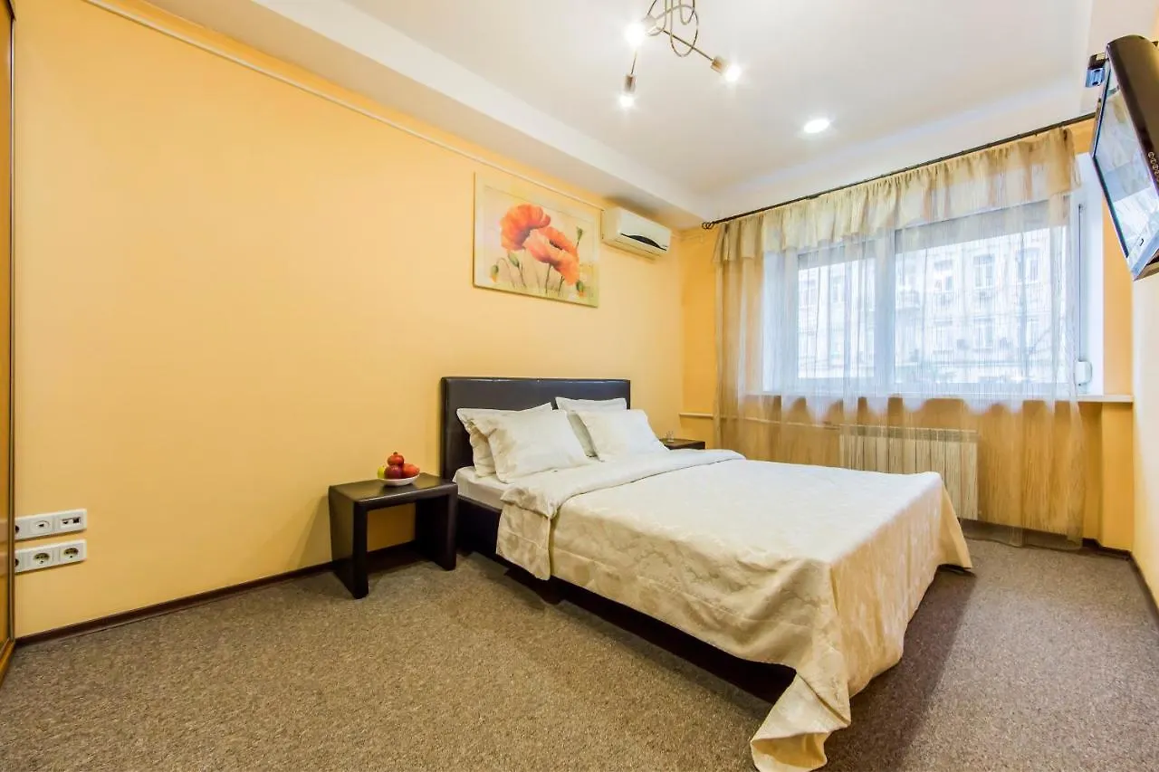 2К Квартира Біля Олімпійського, Центр Kijev Apartman